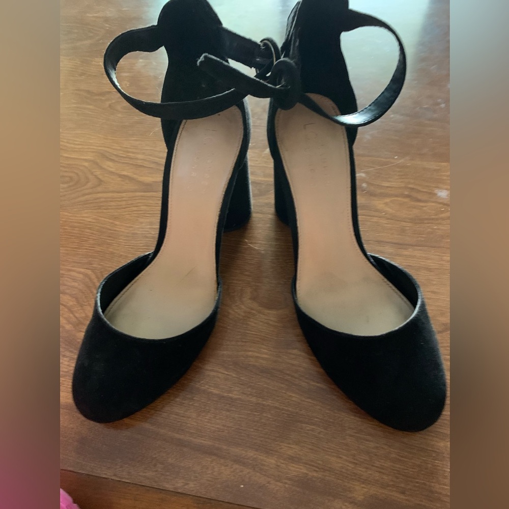 LC Lauren Conrad black suede heel size 9
